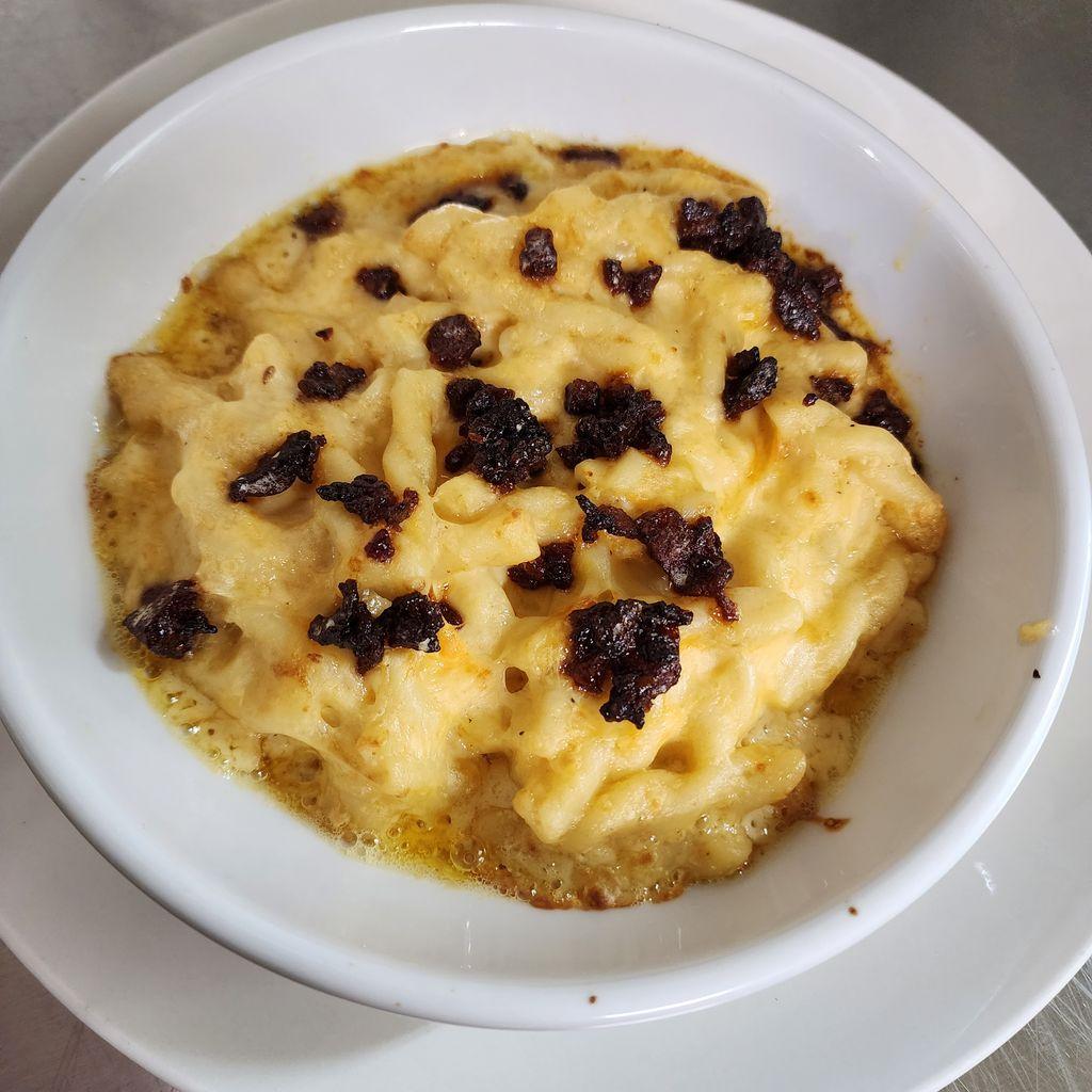 Fenton Winery & Brewery Mac & Cheese