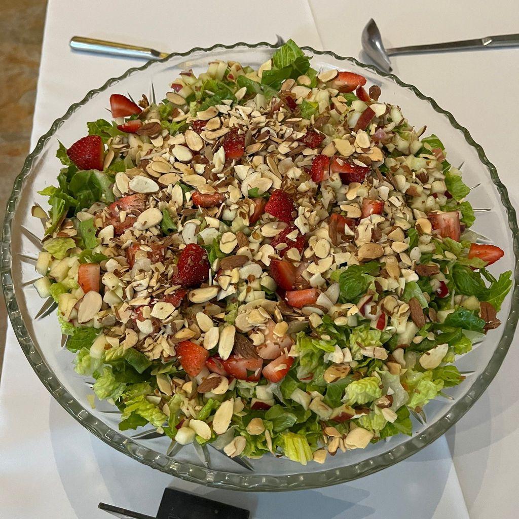 Fenton Winery & Brewery Vineyard Salad